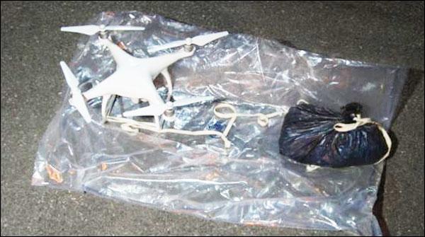 لندن پولیس نے فون اور منشیات لے جانے والے ڈرونز پکڑ لئے