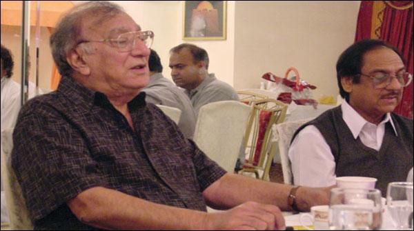 حسن و عشق کے مدح سرا، ماضی کے نوحہ گر۔۔۔ احمد فراز