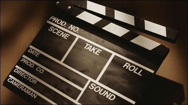 اب فلم دیکھیں نہیں فلم کا حصہ بھی بنیں
