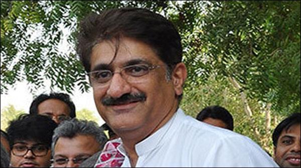 فٹبال کا شوق وزیراعلیٰ سندھ اور وزیر کھیل کو بلدیہ کھینچ لایا