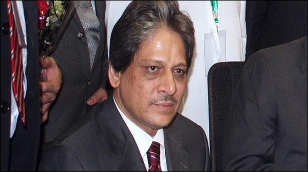 مصطفیٰ کمال کے پاس ثبوت ہیں تو سامنے لائیں، گورنر سندھ