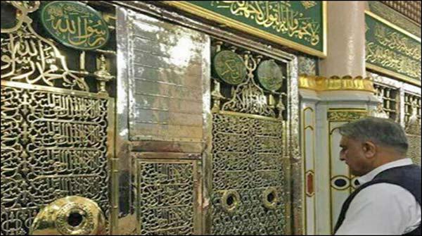 جنرل قمر جاوید باجوہ کی روضۂ رسول ﷺ پر حاضری