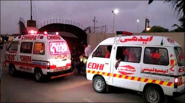کراچی : کچرے میں لگی آگ نے 3 معصوم جانیں نگل لیں