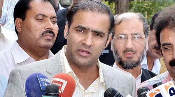 عابد شیر نے عمران خان کو بال ٹھاکرے کا بھائی قرا ردیدیا