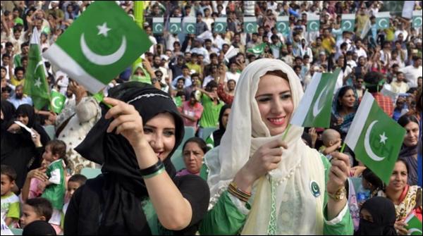 پاکستانی عوام اس سال زیادہ خوش ہیں :رپورٹ