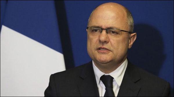 بیٹیوں کو ملازمت پر رکھنے کا معاملہ،فرانسیسی وزیرداخلہ مستعفی