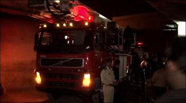 کراچی: اسپتال کی چھت پر لگنے والی آگ پر قابو پالیا گیا
