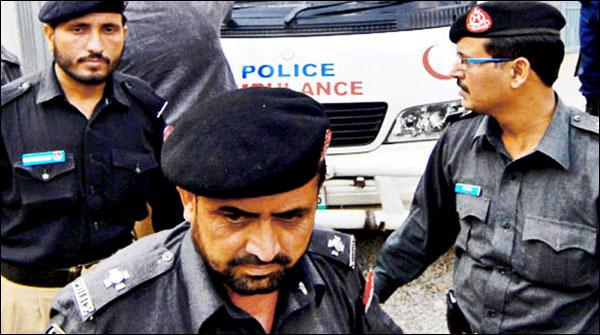 کراچی: پولیس اہلکار کا4 بھائیوں پر تشدد، جھوٹا مقدمہ درج کردیا