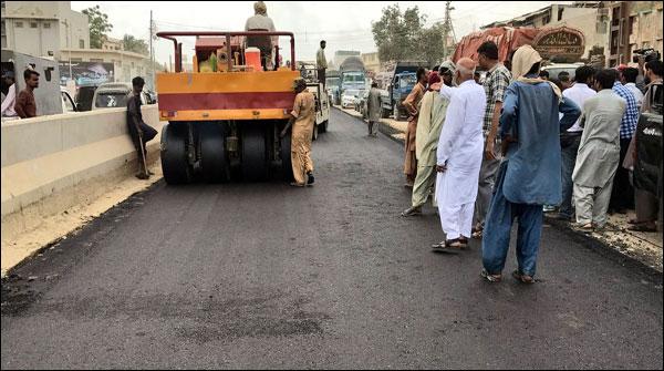 کراچی کے ترقیاتی منصوبے مٹی میں مل گئے