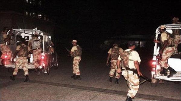 کراچی:مختلف علاقوں میں رینجرز کی کارروائی،13ملزمان گرفتار
