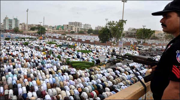 کراچی میں نماز عید الفطر، گورنر سندھ نے پولو گرائونڈ میں نماز پڑھی
