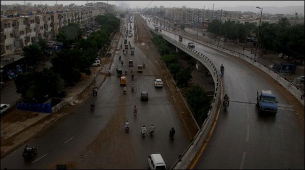 کراچی: مختلف علاقوں میں ہلکی بارش