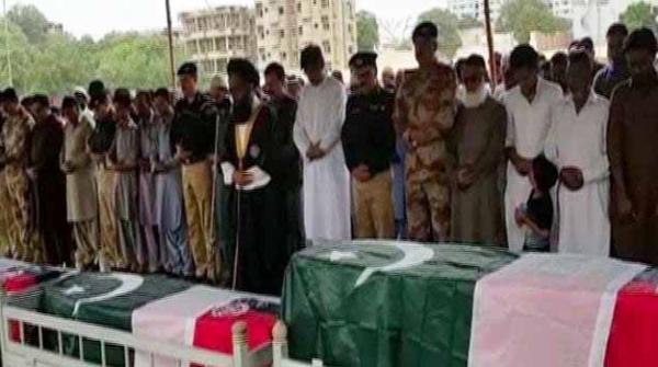 کراچی میں شہید ہونے والے تین پولیس اہلکاروں کی نماز جنازہ ادا