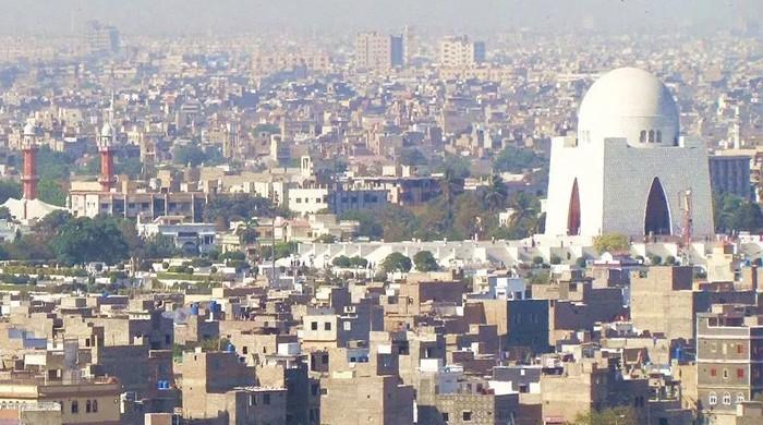 پیچیدہ ڈیموگرافی اور سنگین مسائل: کراچی کی غیرقانونی بستیوں اور عمارتوں کا ذمہ دار کون؟