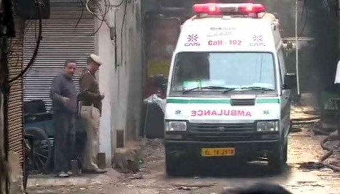 بھارت: نئی دہلی میں فیکٹری میں آتشزدگی سے 43 افراد ہلاک | دنیا 209830 7330774 updates