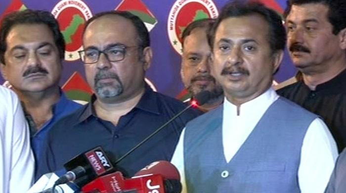 حلیم عادل شیخ نے سندھ اسمبلی میں پارلیمانی لیڈر کے عہدے سے استعفی دے دیا