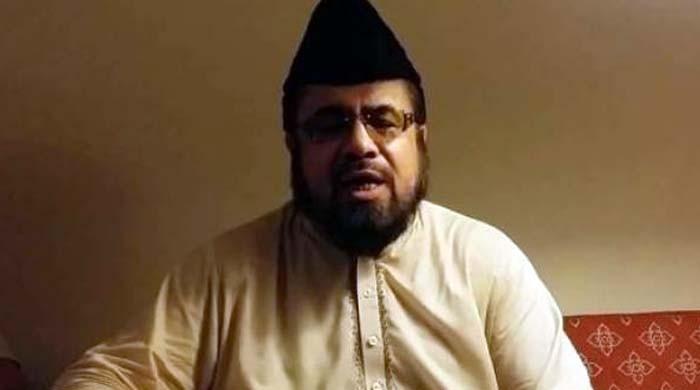 حریم شاہ سے تھپڑ کھانے کے بعد مفتی قوی کا ردعمل سامنے آگیا