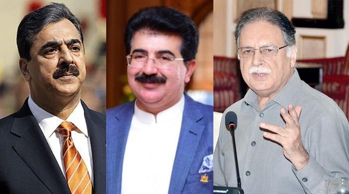 پھانس چبھی ہے!