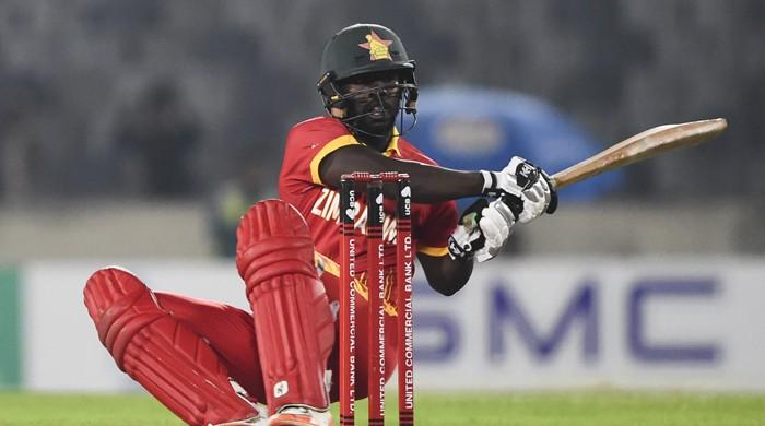 دوسرا ٹی ٹوئنٹی: زمبابوے نے پاکستان کو شکست دے کر سیریز برابر کردی