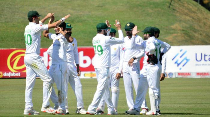 ہرارے ٹیسٹ: پاکستان کی عمدہ بولنگ، زمبابوے کو 176 پر ڈھیر کردیا