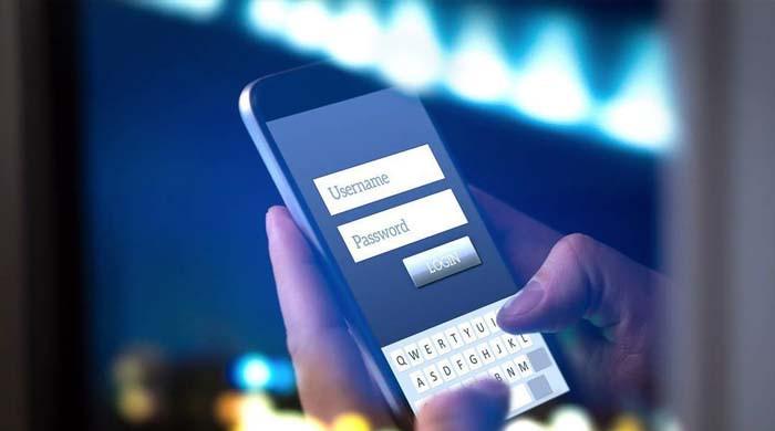 موبائل فون کا پاسورڈ نہ بتانے پر دوست نے دوست کی جان لے لی