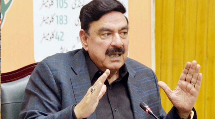 ٹی ایل پی کالعدم ہوچکی، حکومت اور عمران خان ان فیصلوں پر قائم ہیں، شیخ رشید