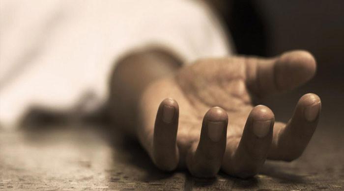 فیصل آباد: دوران ڈکیتی ساتھی کی فائرنگ سے دوسرا ڈاکو  ہلاک