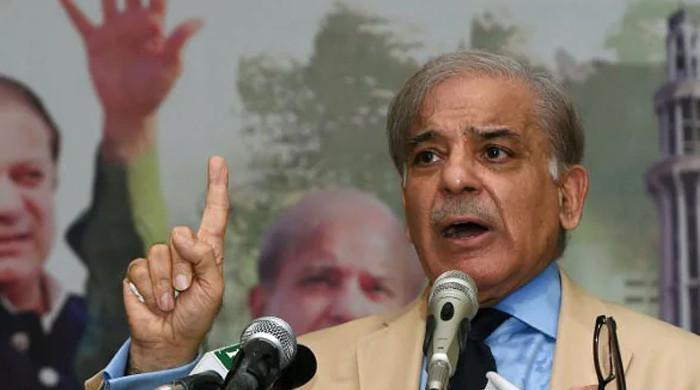 شہباز شریف نے الیکٹرانک ووٹنگ مشین کے استعمال کی تجویز مسترد کر دی