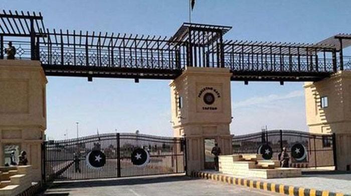 کورونا کی روک تھام کیلئے ایران اور افغانستان کیساتھ سرحد بند کرنے کا فیصلہ