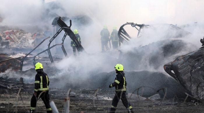 افغانستان میں پیٹرول سے بھرے ٹینکروں میں آگ بھڑک اٹھی، 7 افراد ہلاک 