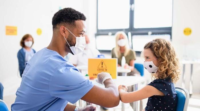 کینیڈا نے بچوں کوکورونا ویکسین دینےکی منظوری دے دی