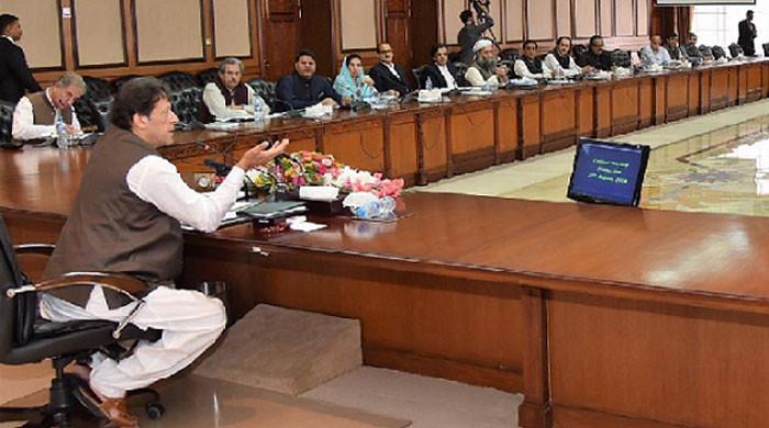 سونامی لہروں کی نذر ہوتا پاکستان