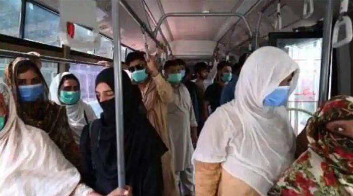 پاکستان میں کورونا سے مزید 83 افراد انتقال کر گئے