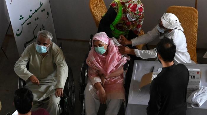 اسلام آباد سمیت پنجاب میں عید تعطیلات کے بعد ویکسینیشن کا پھر سے آغاز