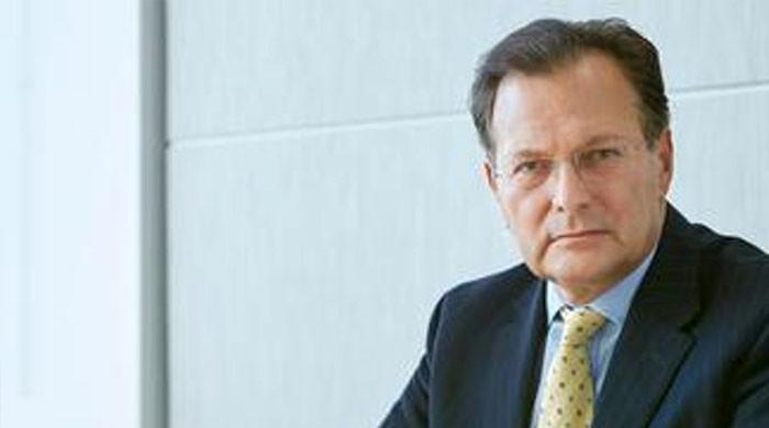 برطانیہ کے لارڈگولڈاسمتھ اسرائیل کی حمایت میں دیاگیا بیان واپس لینے پر مجبور ہوگئے