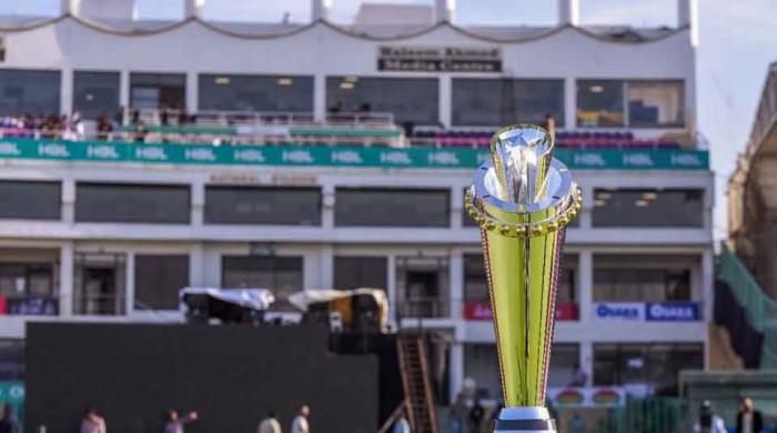 پی ایس ایل 6 کے بقیہ میچز  ابوظبی میں ہوں گے ،امارات کرکٹ بورڈ نے تصدیق کر دی