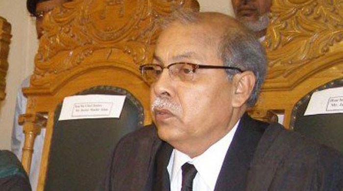 جب ٹینکر کو پانی ملتا ہے تو گھروں میں کیوں نہیں آتا؟ چیف جسٹس ایم ڈی واٹر بورڈ پر برہم