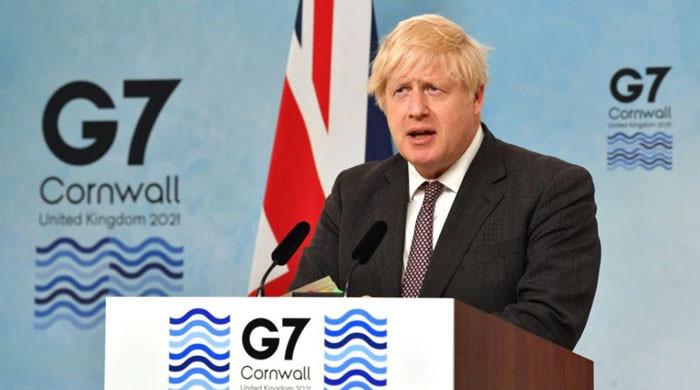 لڑکیوں کو تعلیم یافتہ بناکر غریب ممالک کو غربت سے نکالا جاسکتا ہے، بورس جانسن