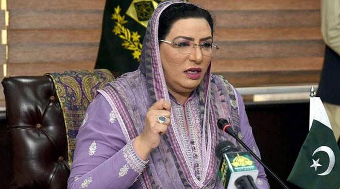 فردوس عاشق چیمپئن ہیں!