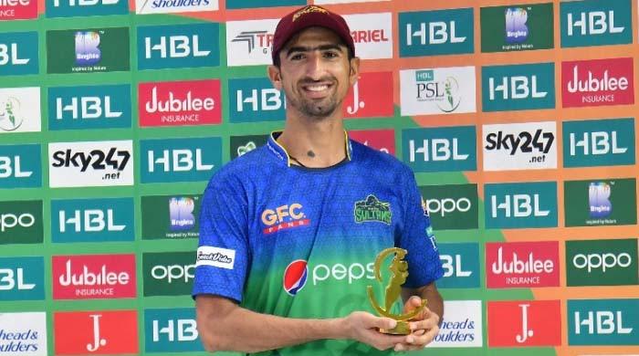 پی ایس ایل میں بہترین بولر قرار پانے والے شاہنواز دھانی کی کہانی