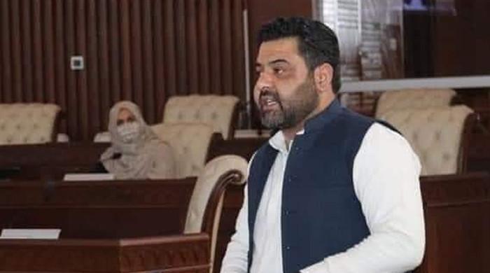 گلگت بلتستان کا 106 ارب روپےکا بجٹ پیش، سرکاری ملازمین کی تنخواہ 20 ہزار روپے مقرر