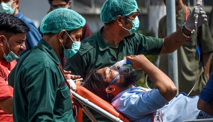 پاکستان میں کورونا وائرس۔ فوٹو: فائل