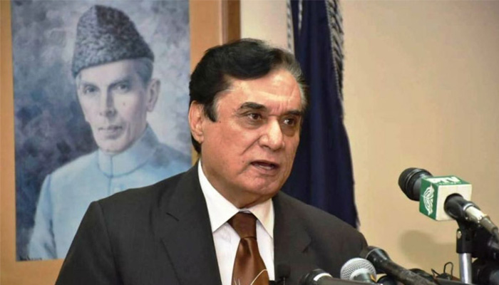 چیئرمین قومی احتساب بیورو (نیب) جسٹس ریٹائرڈ جاوید اقبال کا کہنا ہے کہ بیورو کریسی ملک کی ترقی میں ریڑھ کی ہڈی کی حیثیت رکھتا ہے۔ فوٹو: فائل