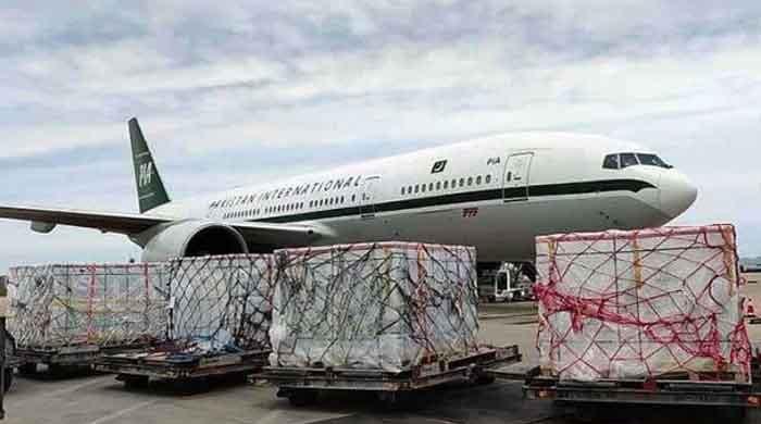 کورونا ویکسین کی 42 لاکھ خوراکوں پر مشتمل نئی کھیپ پاکستان پہنچ گئی