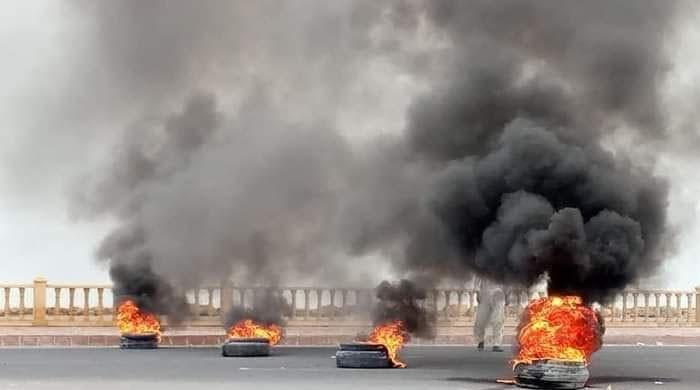 گوادر میں بجلی اور پانی  کے بحران کےخلاف شٹر ڈاؤن ہڑتال