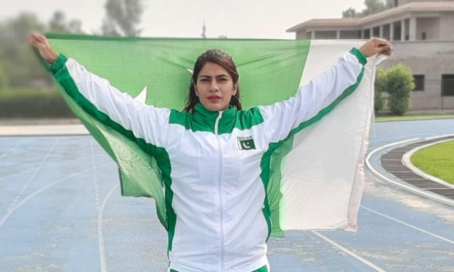 نجمہ دو اولمپکس کھیلنے والی پہلی پاکستانی خاتون ایتھلیٹ بنیں لیکن دونوں اولمپکس میں بغیر میڈل واپس آئیں —فوٹو:فائل