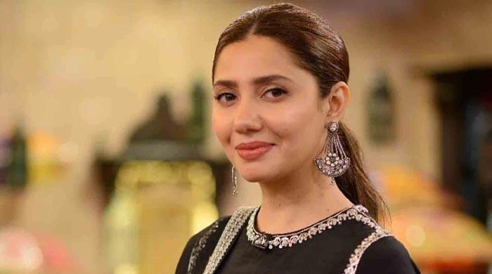 ماہرہ خان کی سیلری کتنی ہے؟