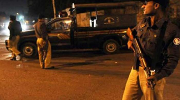 کراچی کے علاقے اورنگی ٹاؤن میں فائرنگ سے پولیس افسر جاں بحق