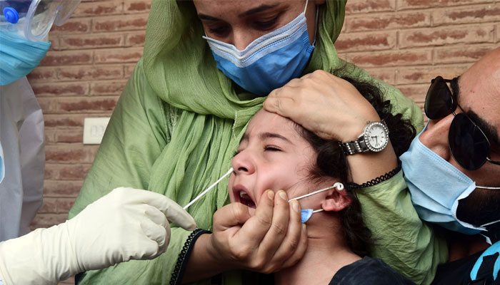 پاکستان میں اب تک کورونا سے کتنے بچے جاں بحق ہوئے؟