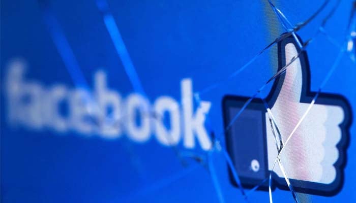 فیس بک کا نام اکتوبر کی 28 تاریخ کومارک زکر برگ کی صدارت میں ہونے والی سالانہ کانفرنس کے دوران طے کئے جانے کا امکان ہے__فوٹو فائل